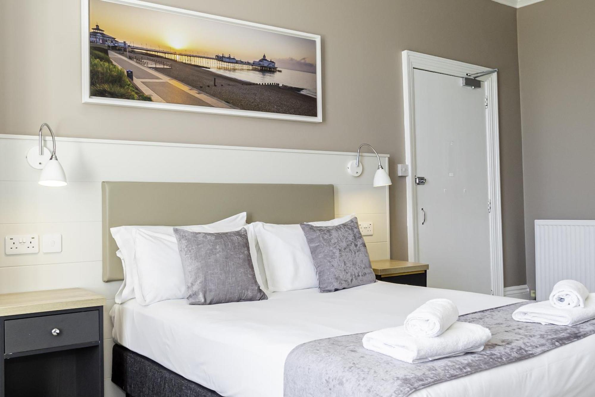 The Majestic Hotel Eastbourne Room photo